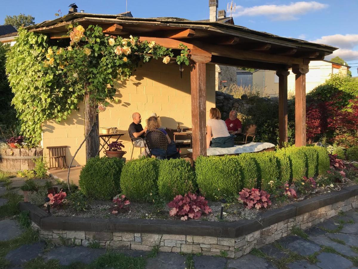 Arbores De Lenda Hotel A Veiga  ภายนอก รูปภาพ