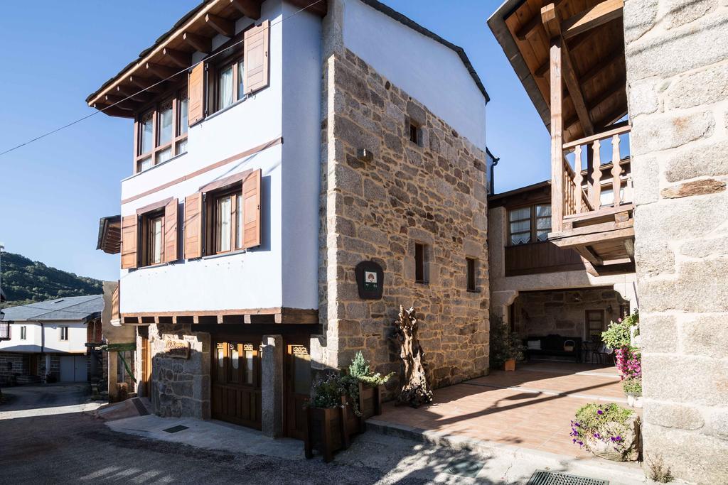 Arbores De Lenda Hotel A Veiga  ภายนอก รูปภาพ